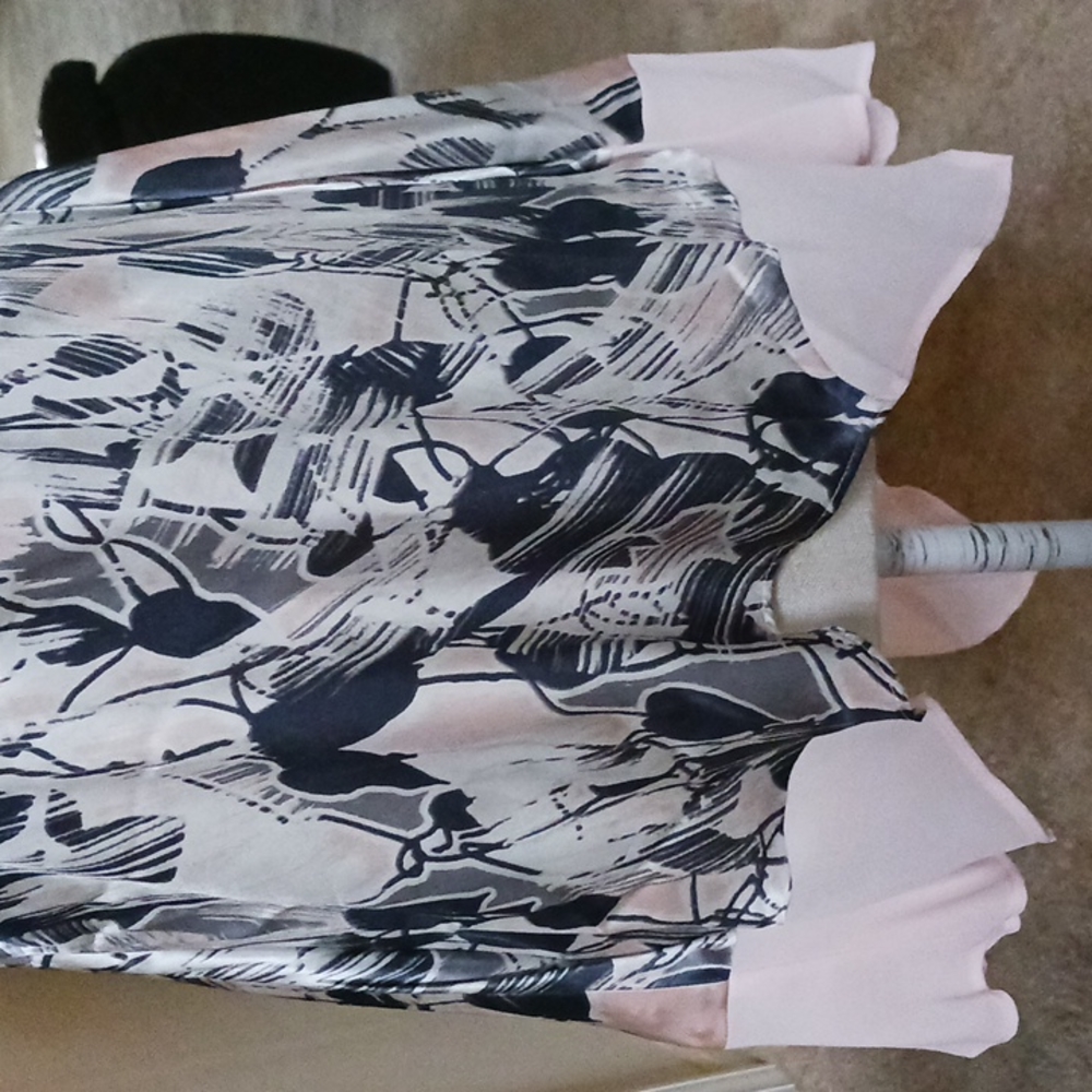GLAM PRINTED SILK SLIP-STYLE CHEMISE TOP/ SEXY NIGHTY - Picture 3 of 9